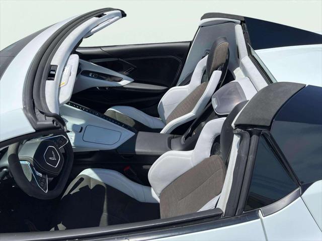 2023 Chevrolet Corvette Stingray RWD Convertible 3LT