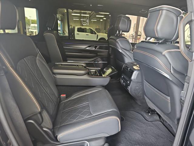 2024 Jeep Grand Wagoneer Series III Obsidian 4x4