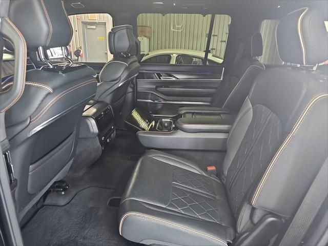 2024 Jeep Grand Wagoneer Series III Obsidian 4x4