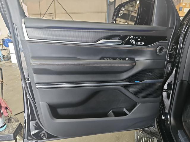 2024 Jeep Grand Wagoneer Series III Obsidian 4x4