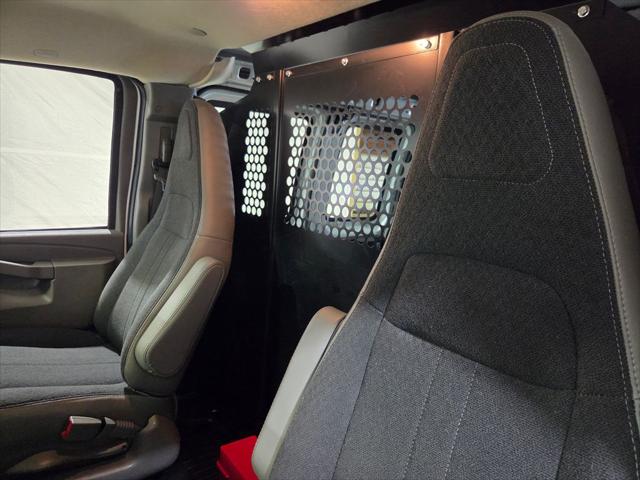 2024 GMC Savana Cargo RWD 2500 Regular Wheelbase Work Van