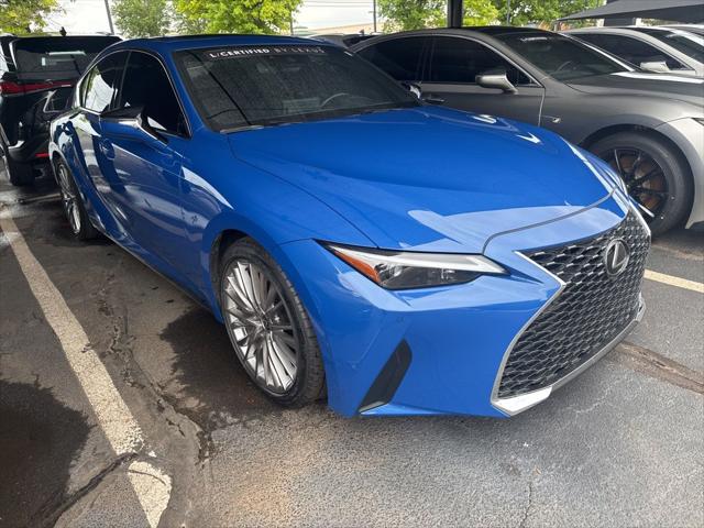 2023 Lexus IS 300 300
