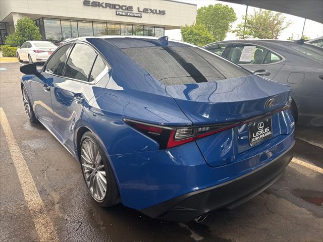 2023 Lexus IS 300 300