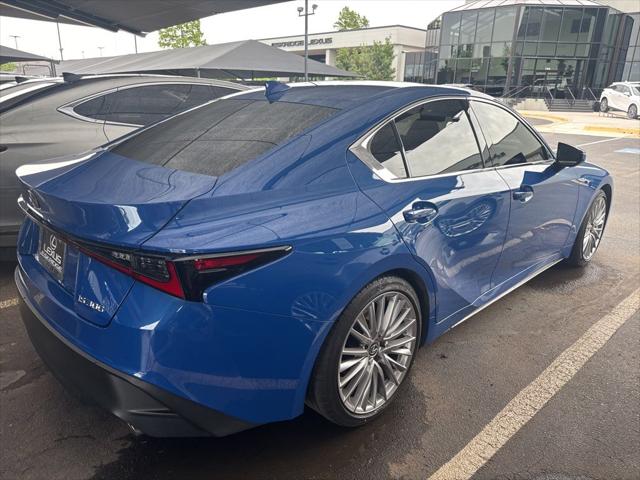 2023 Lexus IS 300 300