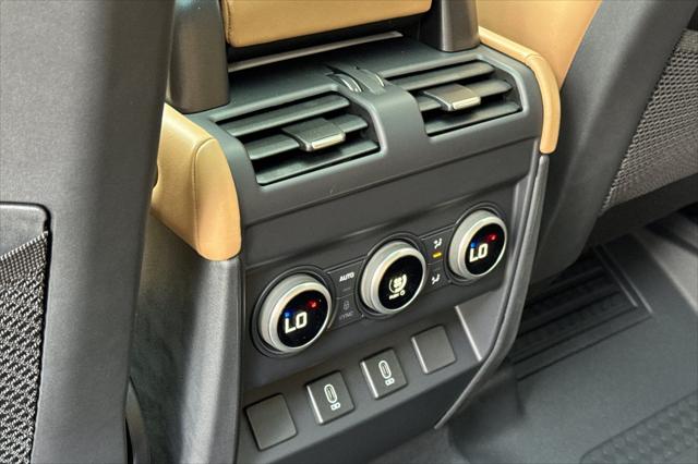 2026 Land Rover Defender P400 X-Dynamic SE