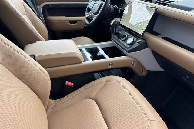 2026 Land Rover Defender P400 X-Dynamic SE