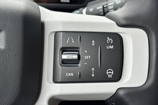 2026 Land Rover Defender P400 X-Dynamic SE