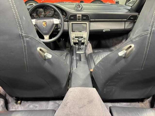 2005 Porsche 911 Carrera