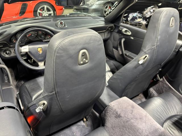 2005 Porsche 911 Carrera