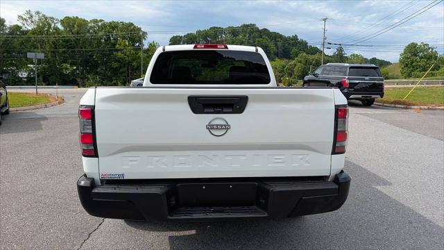 2022 Nissan Frontier King Cab S 4x2