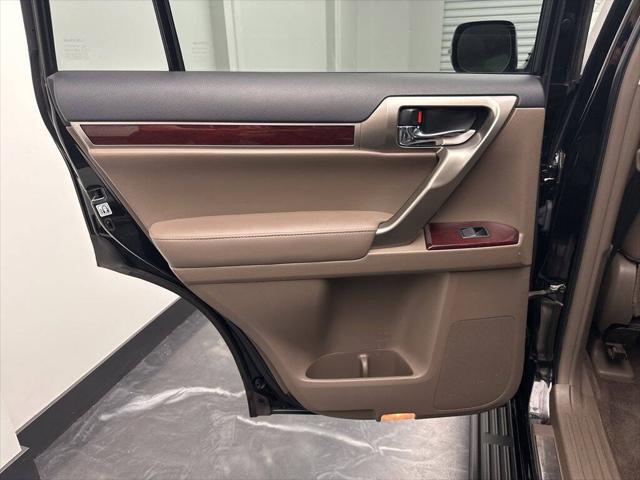 2017 Lexus GX 460 Base AWD 4dr SUV