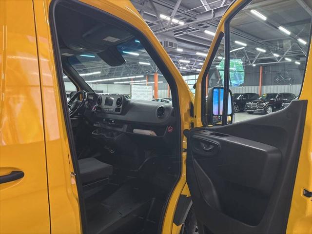 2021 Mercedes-Benz Sprinter 2500 High Roof I4