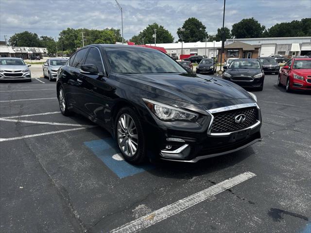 2018 INFINITI Q50 2.0t LUXE