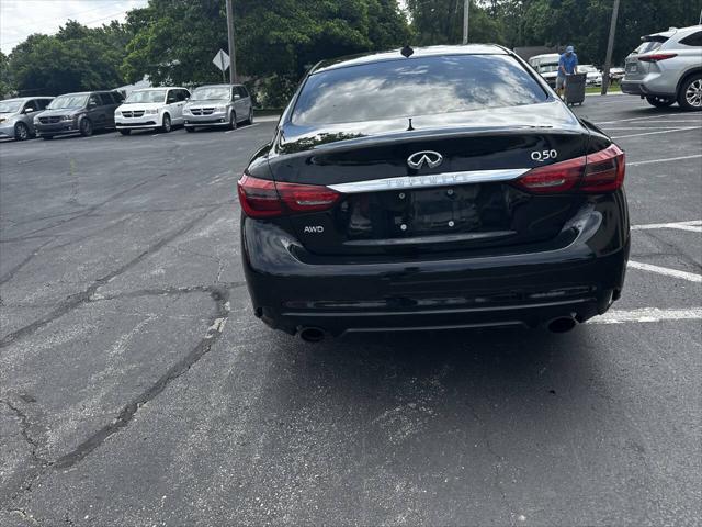 2018 INFINITI Q50 2.0t LUXE
