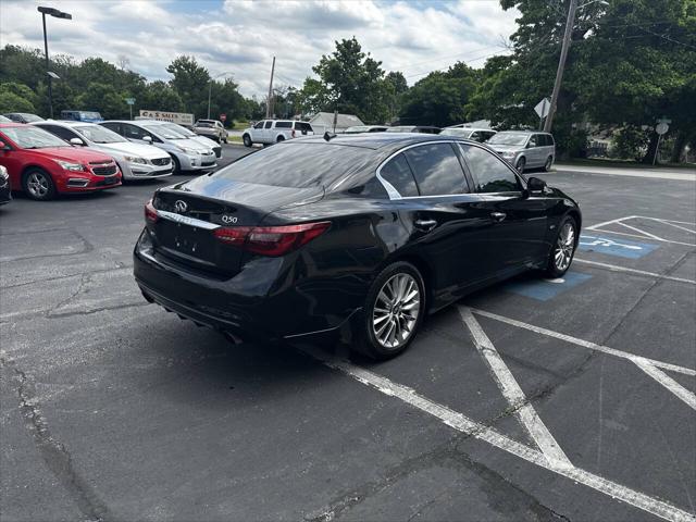 2018 INFINITI Q50 2.0t LUXE