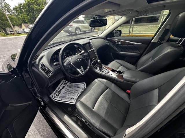 2018 INFINITI Q50 2.0t LUXE