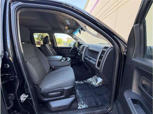 2018 Ram 1500 Express Quad Cab 4x4 6'4" Box