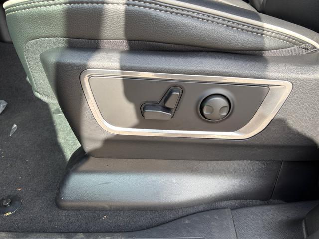 2026 Ram 1500 Laramie Crew Cab 4x4 57 Box