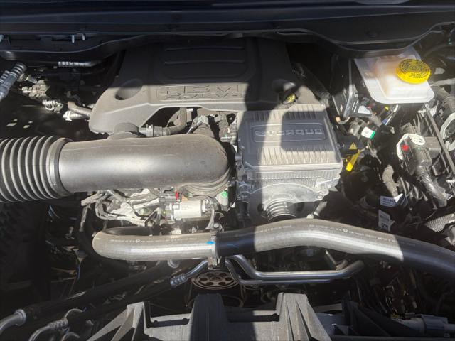 2026 Ram 1500 Laramie Crew Cab 4x4 57 Box