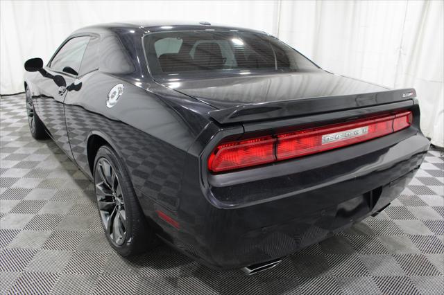 2014 Dodge Challenger SRT8