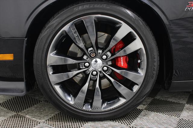 2014 Dodge Challenger SRT8