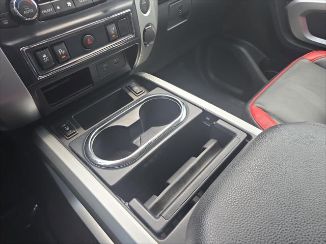 2020 Nissan Titan Crew Cab SV 4x2