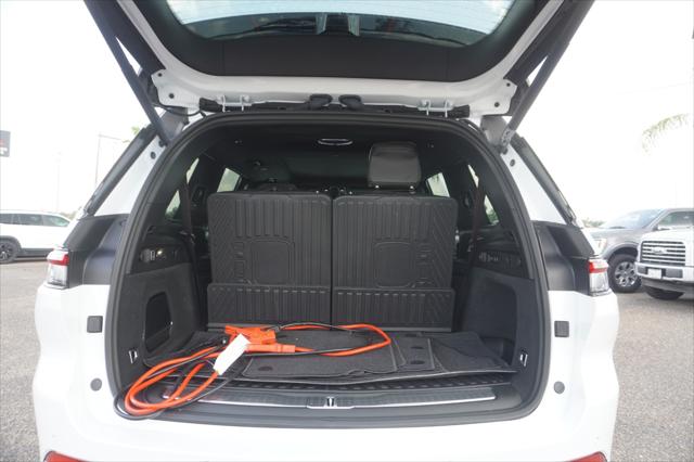 2025 Jeep Grand Cherokee L Summit Reserve 4x4