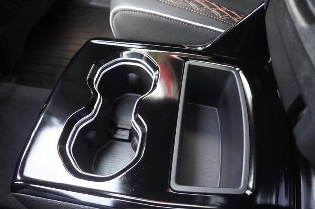 2025 Jeep Grand Cherokee L Summit Reserve 4x4
