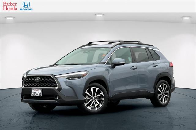 2024 Toyota Corolla Cross XLE for sale in Bakersfield, CA
