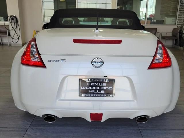 2013 Nissan 370Z BASE