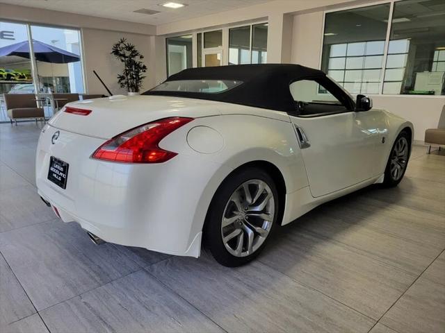 2013 Nissan 370Z BASE