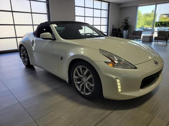 2013 Nissan 370Z BASE