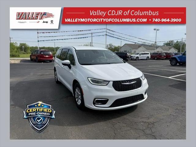 2023 Chrysler Pacifica Touring L for sale in Pataskala, OH
