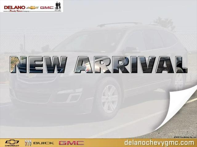 2013 Chevrolet Traverse 2LT for sale in Delano, CA