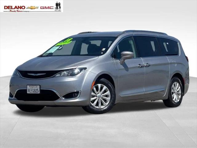 2018 Chrysler Pacifica Touring L Plus for sale in Delano, CA