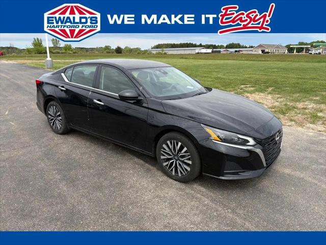 2025 Nissan Altima SV FWD for sale in Hartford, WI