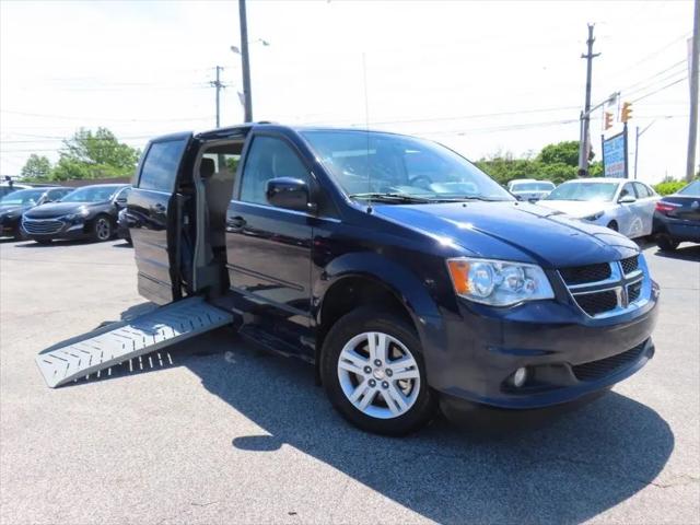 2012 Dodge Grand Caravan Crew for sale in Wickliffe, OH