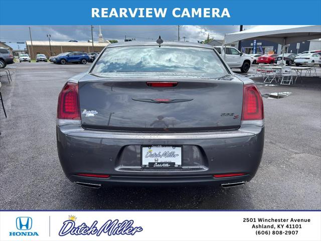 2022 Chrysler 300 S