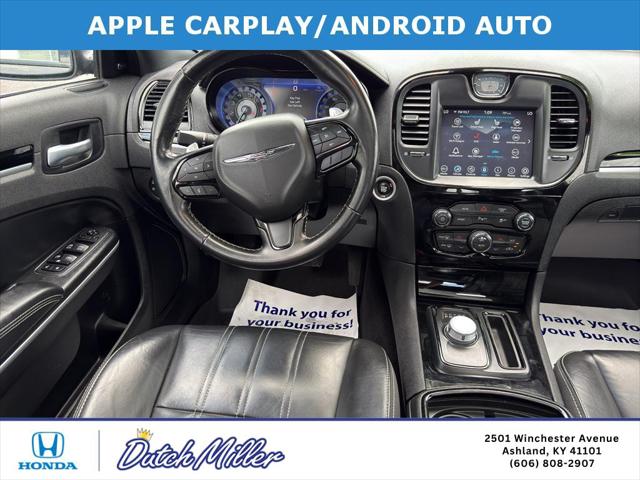 2022 Chrysler 300 S