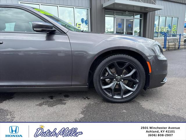 2022 Chrysler 300 S