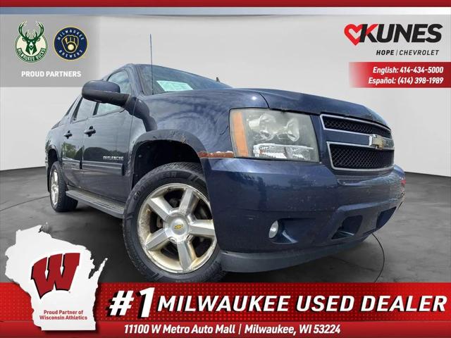 2011 Chevrolet Avalanche LT1 for sale in Milwaukee, WI