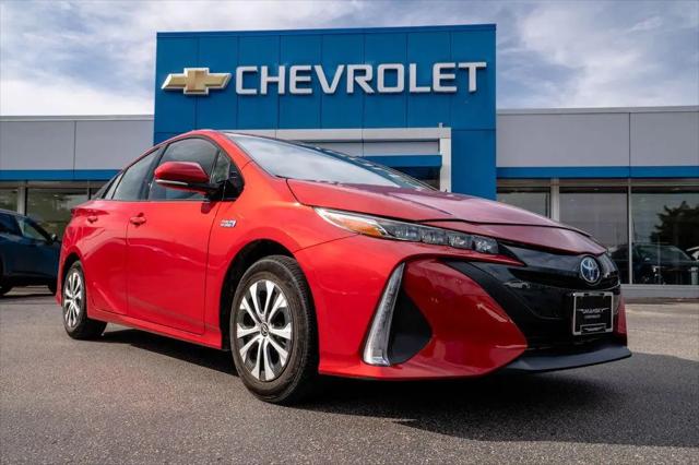 2020 Toyota Prius Prime XLE for sale in Glendale, WI