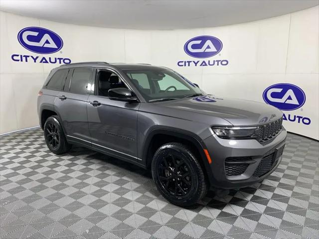 2024 Jeep Grand Cherokee Altitude 4x2 for sale in Memphis, TN