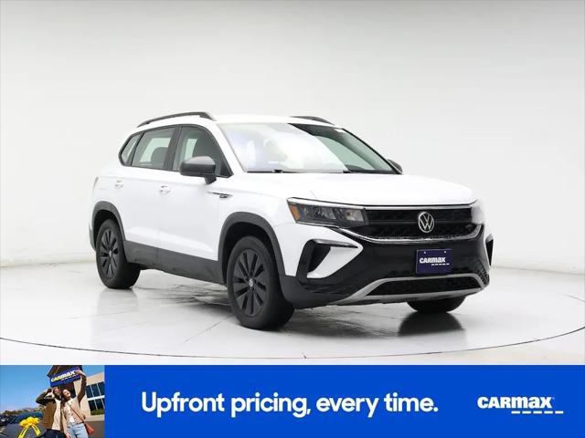 2022 Volkswagen Taos 1.5T S for sale in Milwaukee, WI