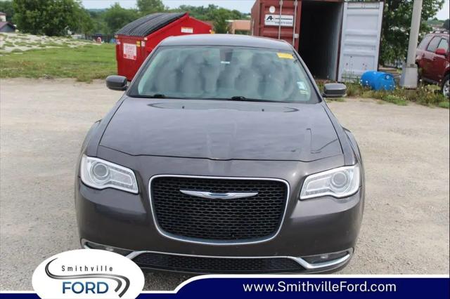 2015 Chrysler 300 Limited for sale in Smithville, MO