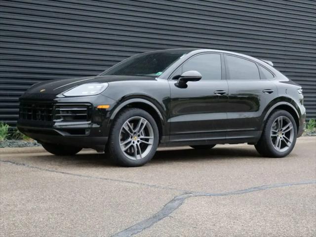 2024 Porsche Cayenne Cayenne for sale in Saint Paul, MN