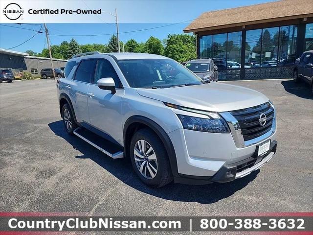 2025 Nissan Pathfinder SL 4WD for sale in Oneonta, NY