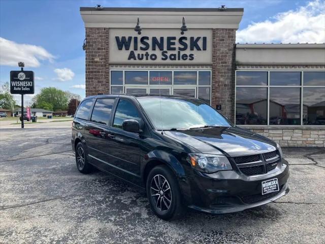 2017 Dodge Grand Caravan SE Plus for sale in Green Bay, WI