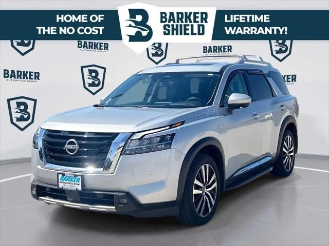 2023 Nissan Pathfinder Platinum 4WD for sale in Bloomington, IL
