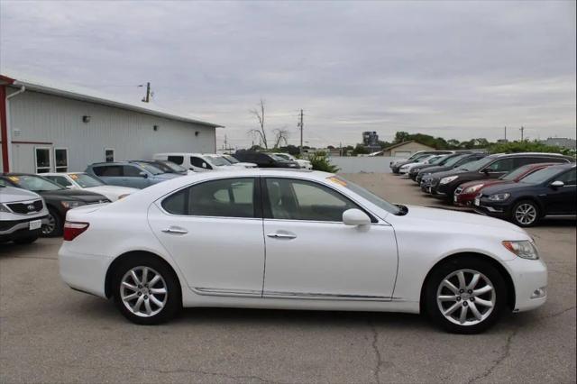 2007 Lexus LS 460 Base for sale in Waterloo, IA